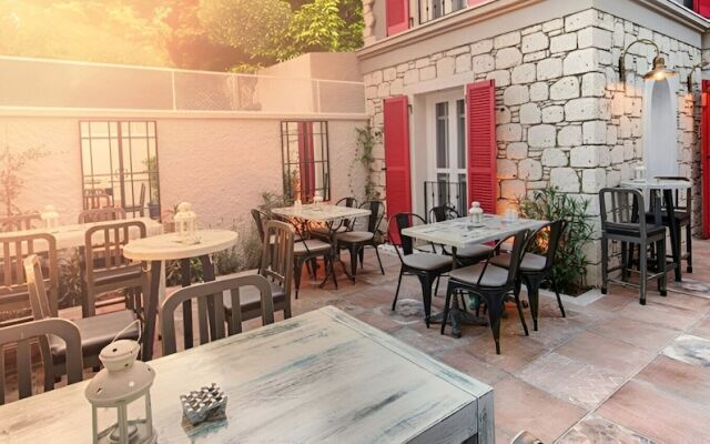 Petite Boutique Apart Hotel