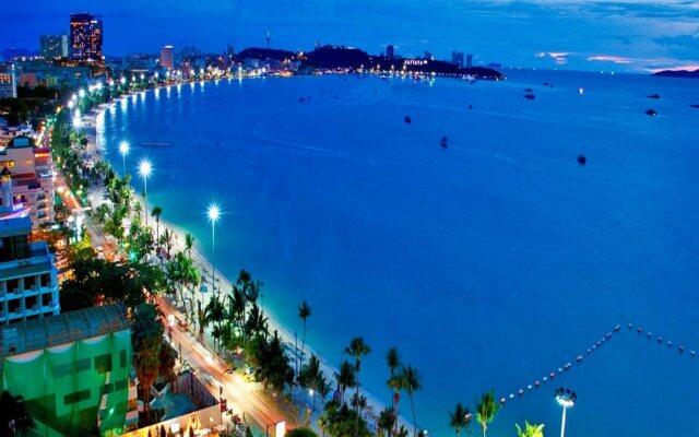 Punyapha Place Pattaya Beach