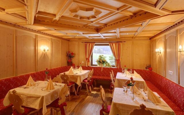 Hotel Tyrol