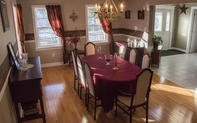 Snowflake Manor Bed and Breakfast