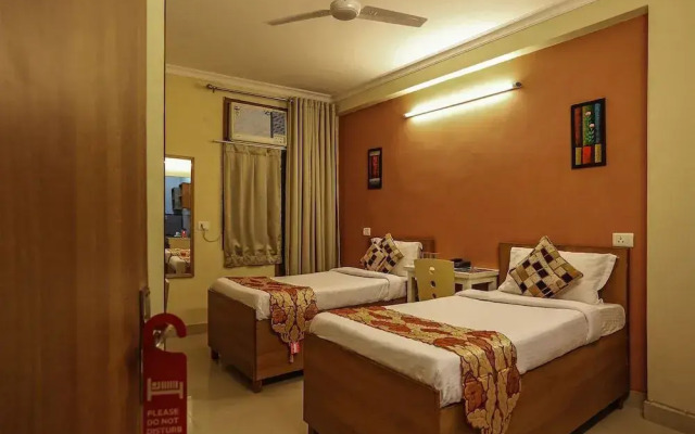 OYO 5533 Bafel Residency