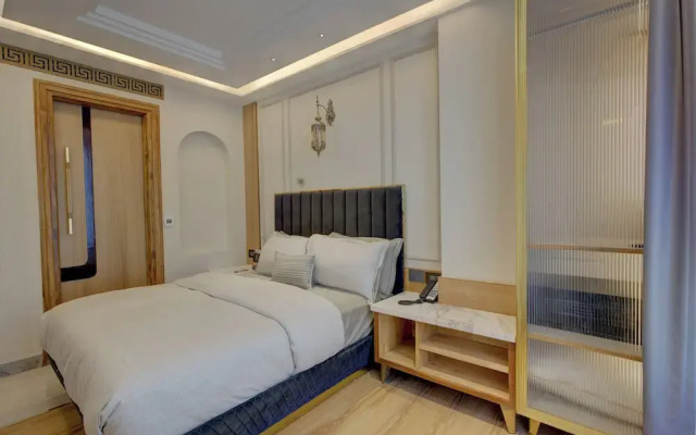 Empire Platinum Suites