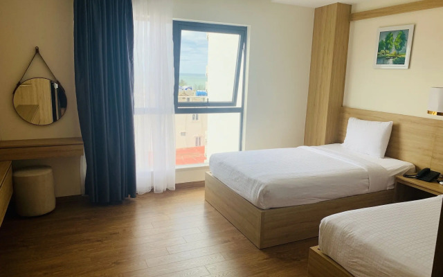 Luxe Hotel