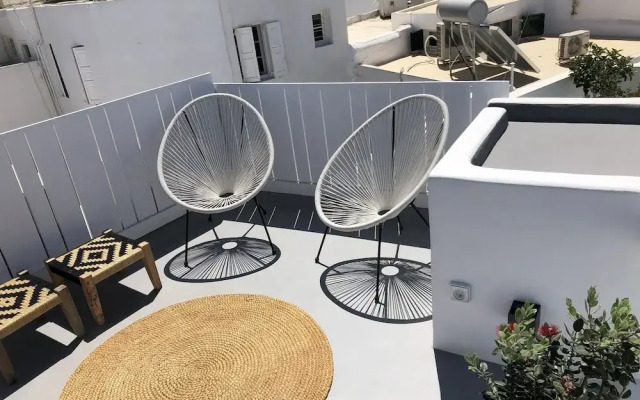 Roofs of Chora, Townhouse with Rooftop Pool - Adults Only