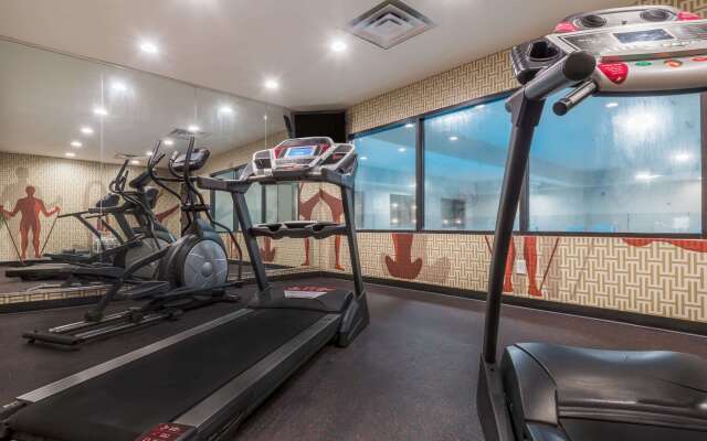 Hawthorn Extended Stay by Wyndham Columbus West