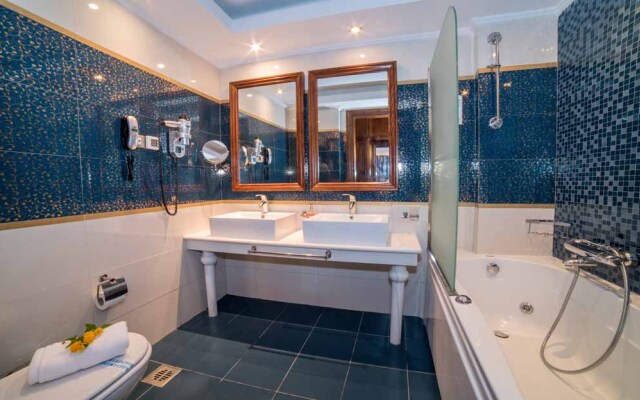 Palazetto Suites Zakynthos - Adults Only