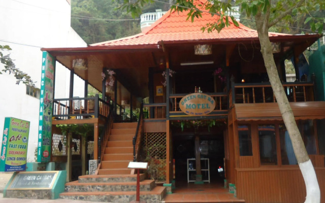 Cat Ba Green Hotel