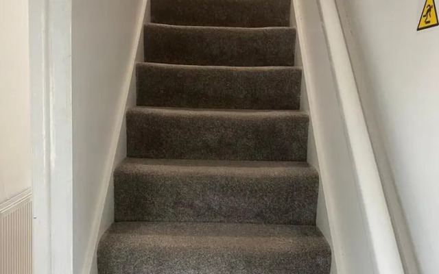 Birmingham - 4BR - Sleeps 9 - Parking - Garden
