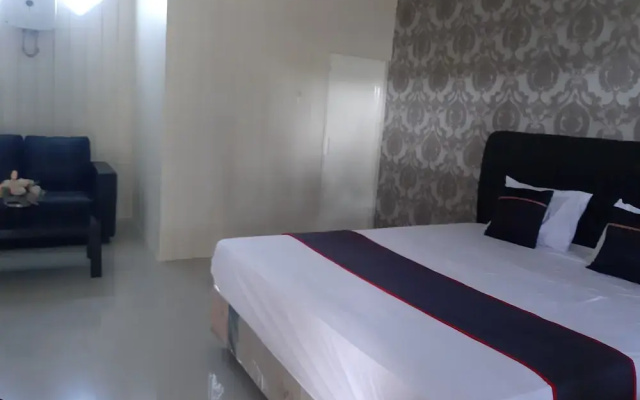 Collection O 92868 Nusantara Hotel
