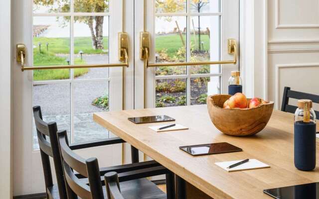 The Lake House on Canandaigua