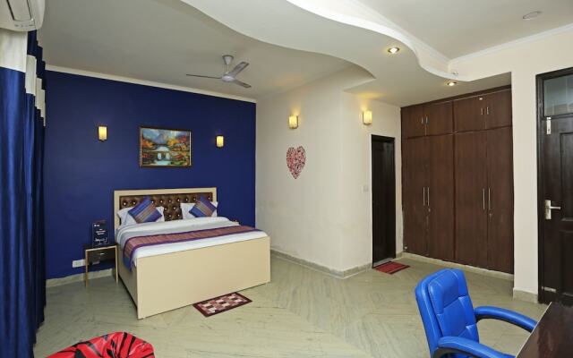 OYO 8438 DSR Residency