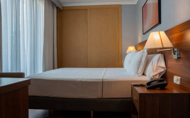 Aparto-Hotel Rosales