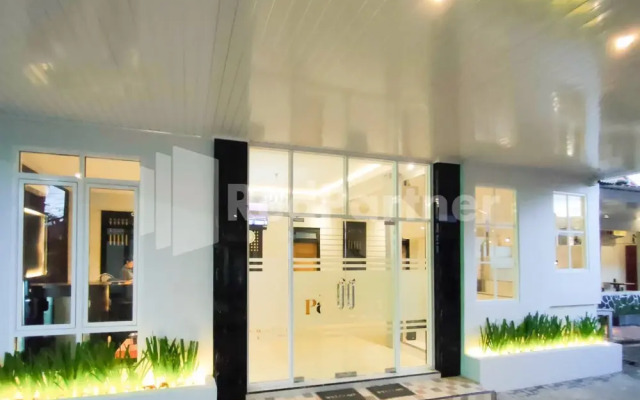 The Paragon Hotel Cilacap Redpartner