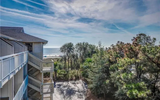 Breakers 304, 1 Bedroom, Beach Front, Sleeps 4