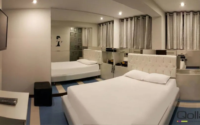 Qollana Business Hotel