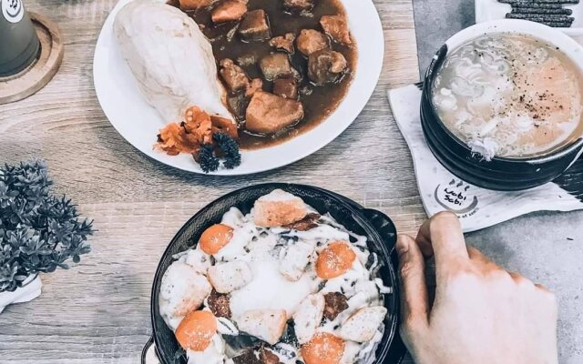 Zenith Residence Hotel