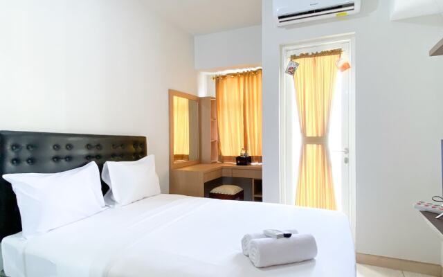 Great Deal Studio At Springlake Summarecon Bekasi Apartment
