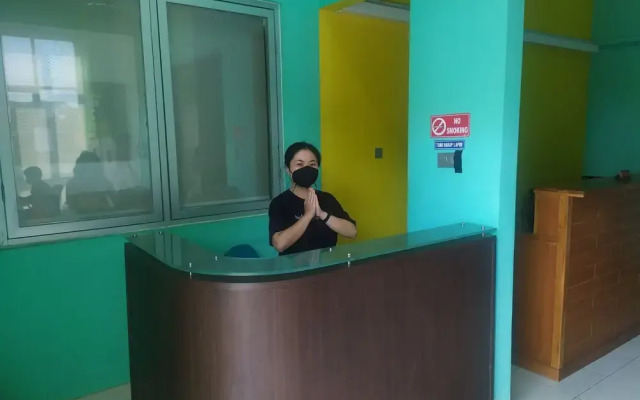 Footprints Backpacker