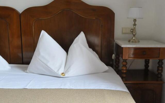 Hotel Baur