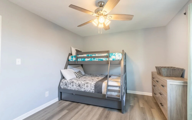 Sand Dollar 5 Leisure Bay