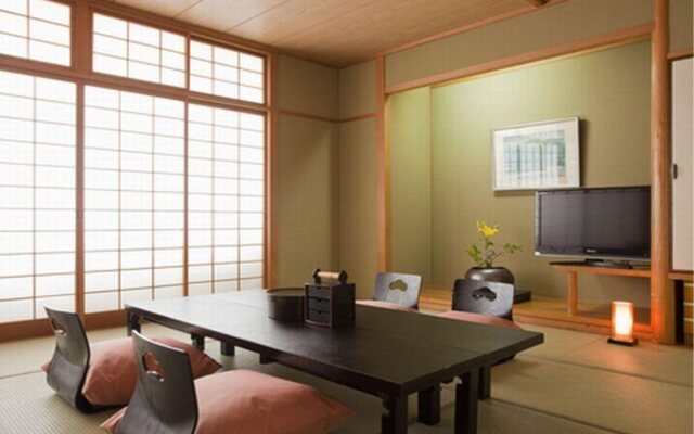 Yamatoya Honten Ryokan Osaka