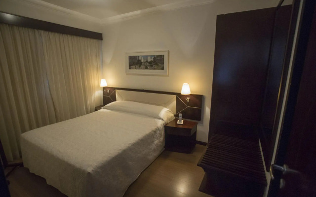 Tsue The Palace Flat