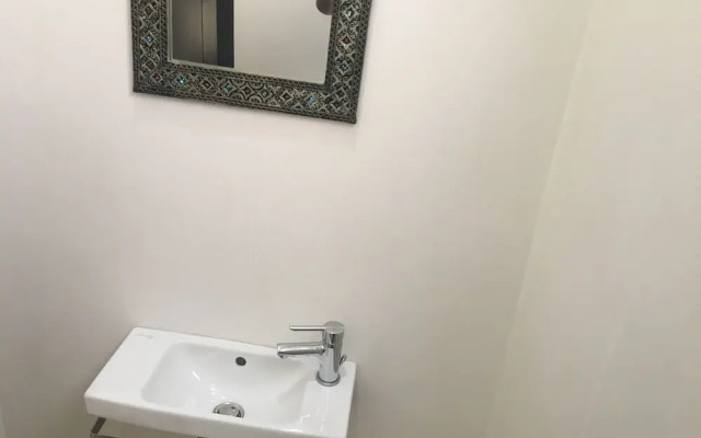 Spacious Comfortable Villa Ref T72024
