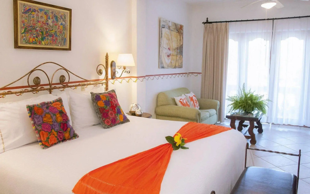 El Encanto Inn