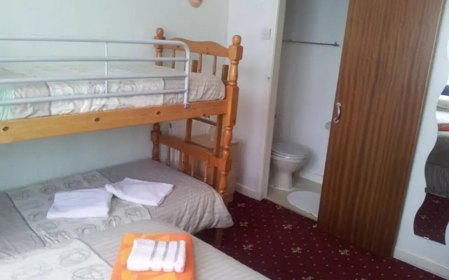 The Osborne - Guest house