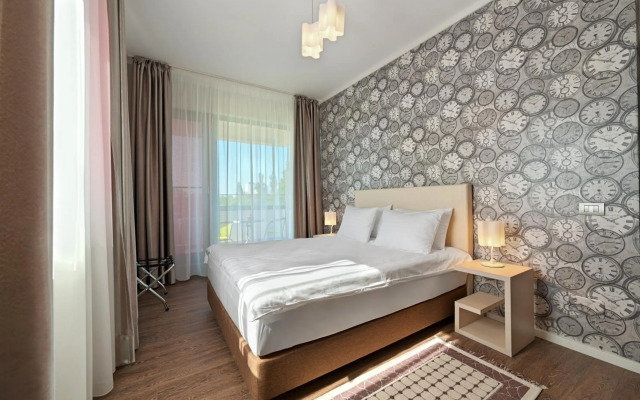 Tomis Garden Aparthotel