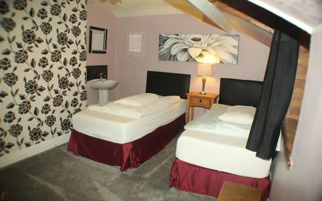 Lledr House - Hostel