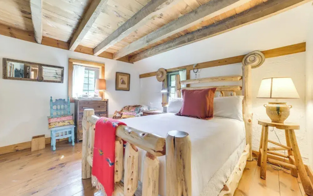 9 Mi to Boyne Resort! Farmhouse Near Town & Lake