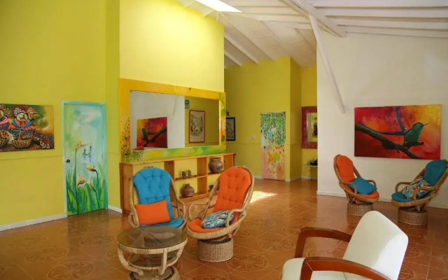 HOTEL BOUTIQUE - CAMPESTRE - BRUGMANSIA - Fincahotel