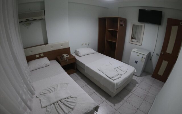 Almir Hotel