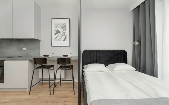 Elegant Studio Free Garage by Renters