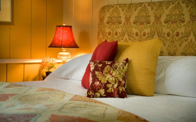 Brampton Bed and Breakfast Inn