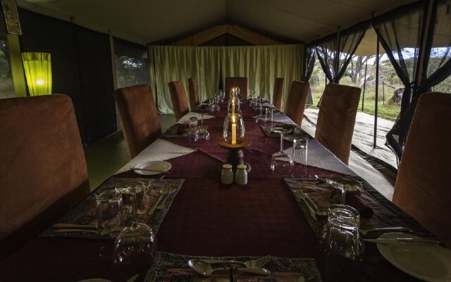 Karibu Camps Lodges-Ngorongoro Lions Paw