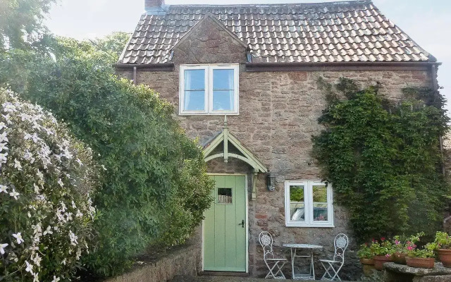 Hollies Cottage