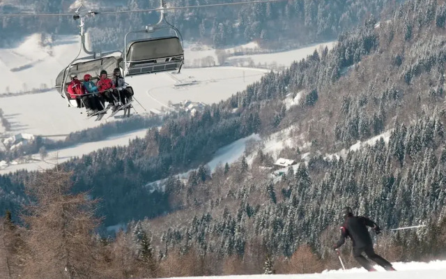 Spacious Villa in Afritz am See With Sauna