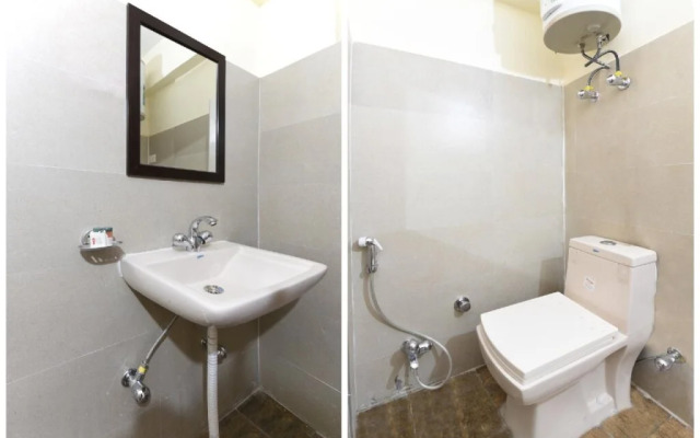 OYO 18390 Shiv Shakti Guest House