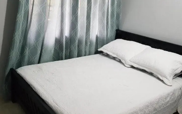 Sound Bay Beach Apartment