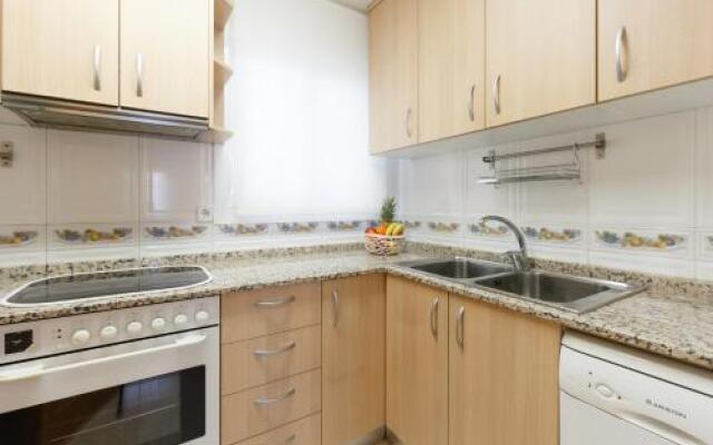 LetsGo Sagrada Familia Penthouse