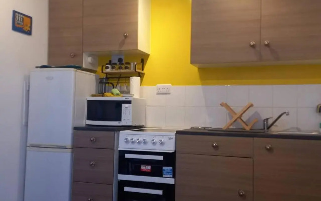 Cosy Flat in a Pretty Town.