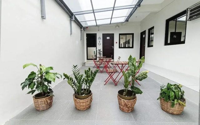 Manzil Anilao Cosy 2 Bedroom Apartment U1