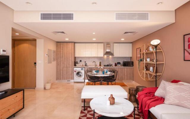 Earthy & Tranquil 1 BR Apt with Pool & Beach Access