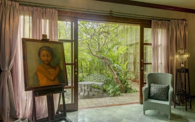 Villa Manis Beachfront