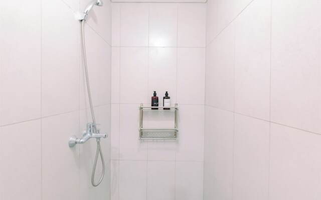 Homey And Restful Studio Royal Sentul Park Apartment