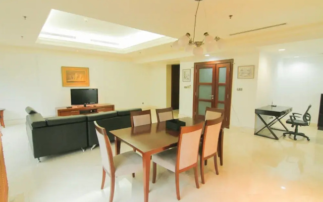 Luxurious 2 Bedroom SCBD Suites Apartment By Travelio