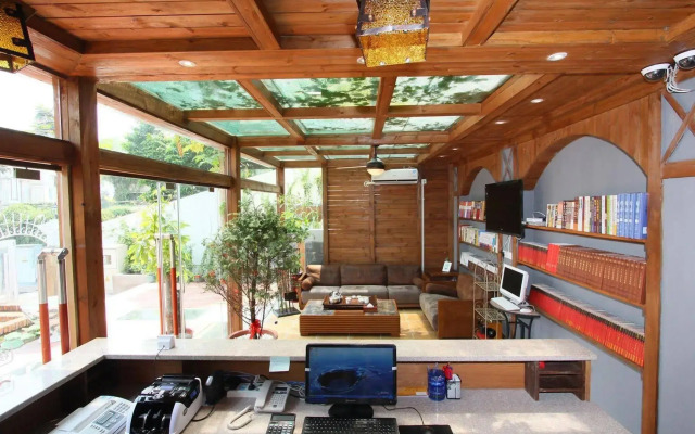 Xiamen Gulangyu Wooden Sweet House Villa Hotel