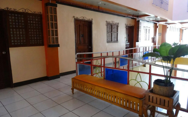 Corazon Tourist Inn
